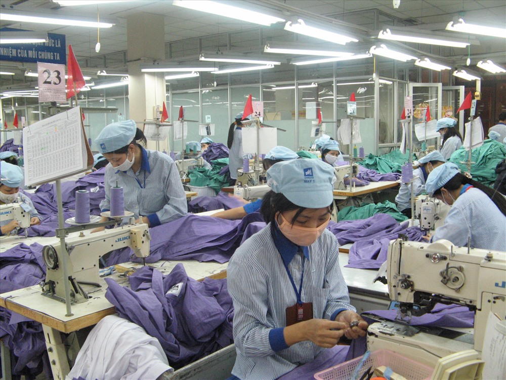 CAVINO xưởng may quần áo tại Hà Nội